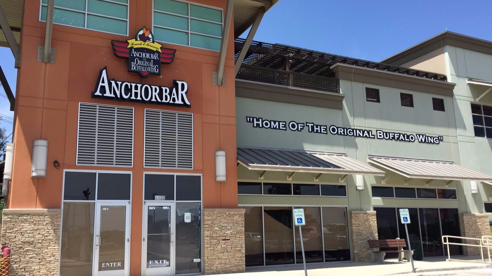 Anchor Bar, home of original Buffalo wing, opens in SA